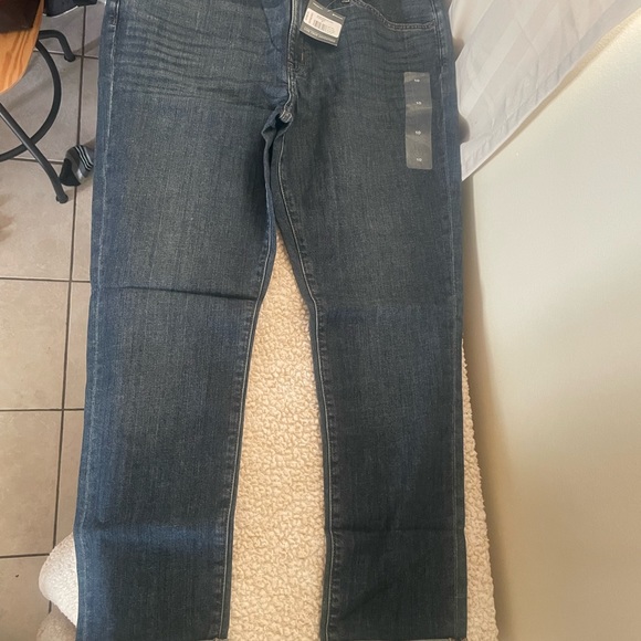 Eddie Bauer women’s jeans - Picture 3 of 3